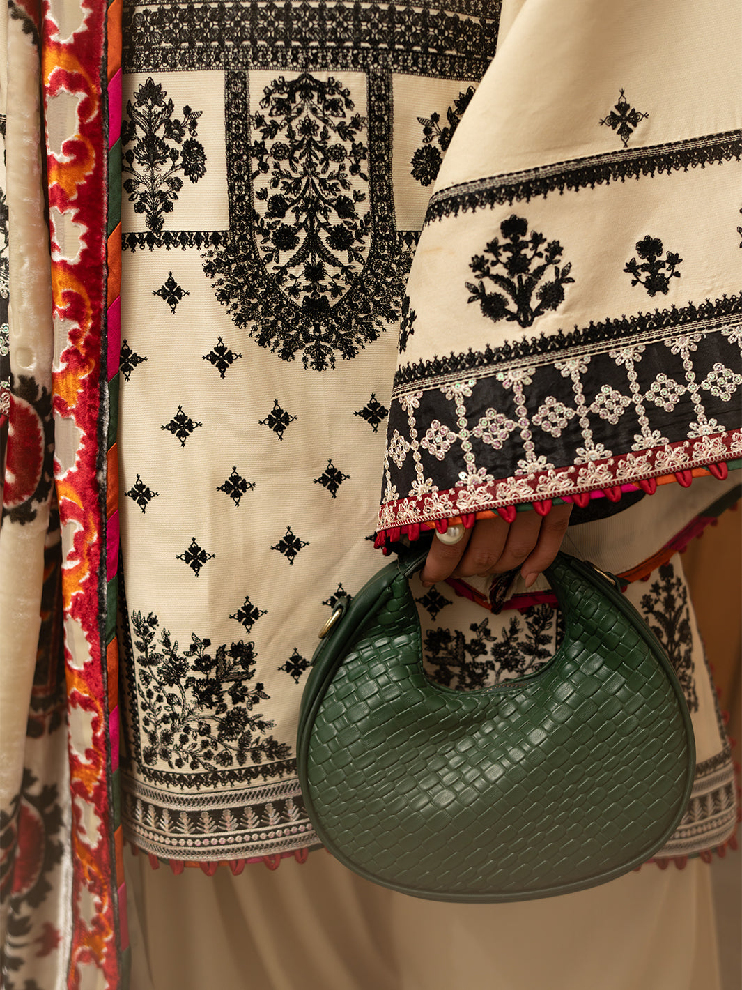 Bin Ilyas | Olivia Embroidered Winter 24 | 524 - A