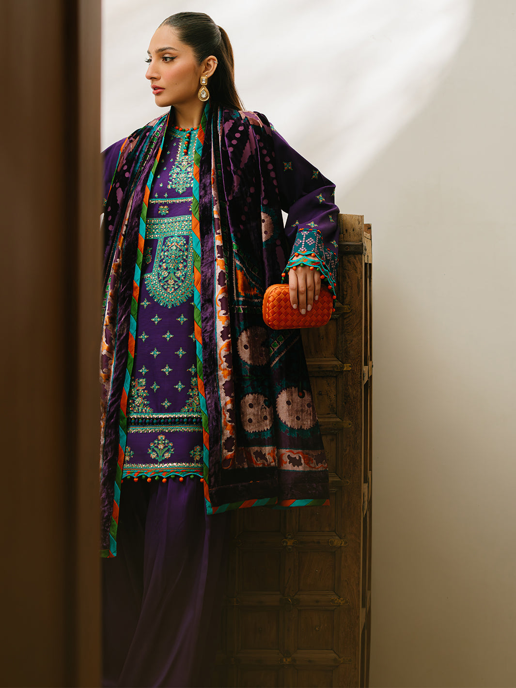 Bin Ilyas | Olivia Embroidered Winter 24 | 524 - B