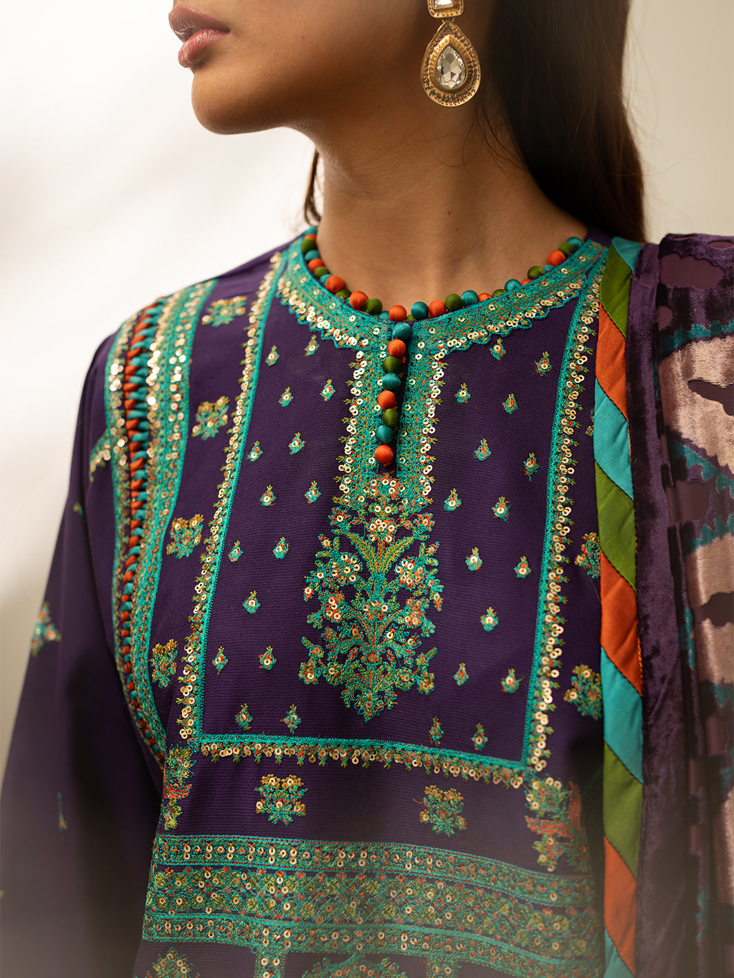 Bin Ilyas | Olivia Embroidered Winter 24 | 524 - B