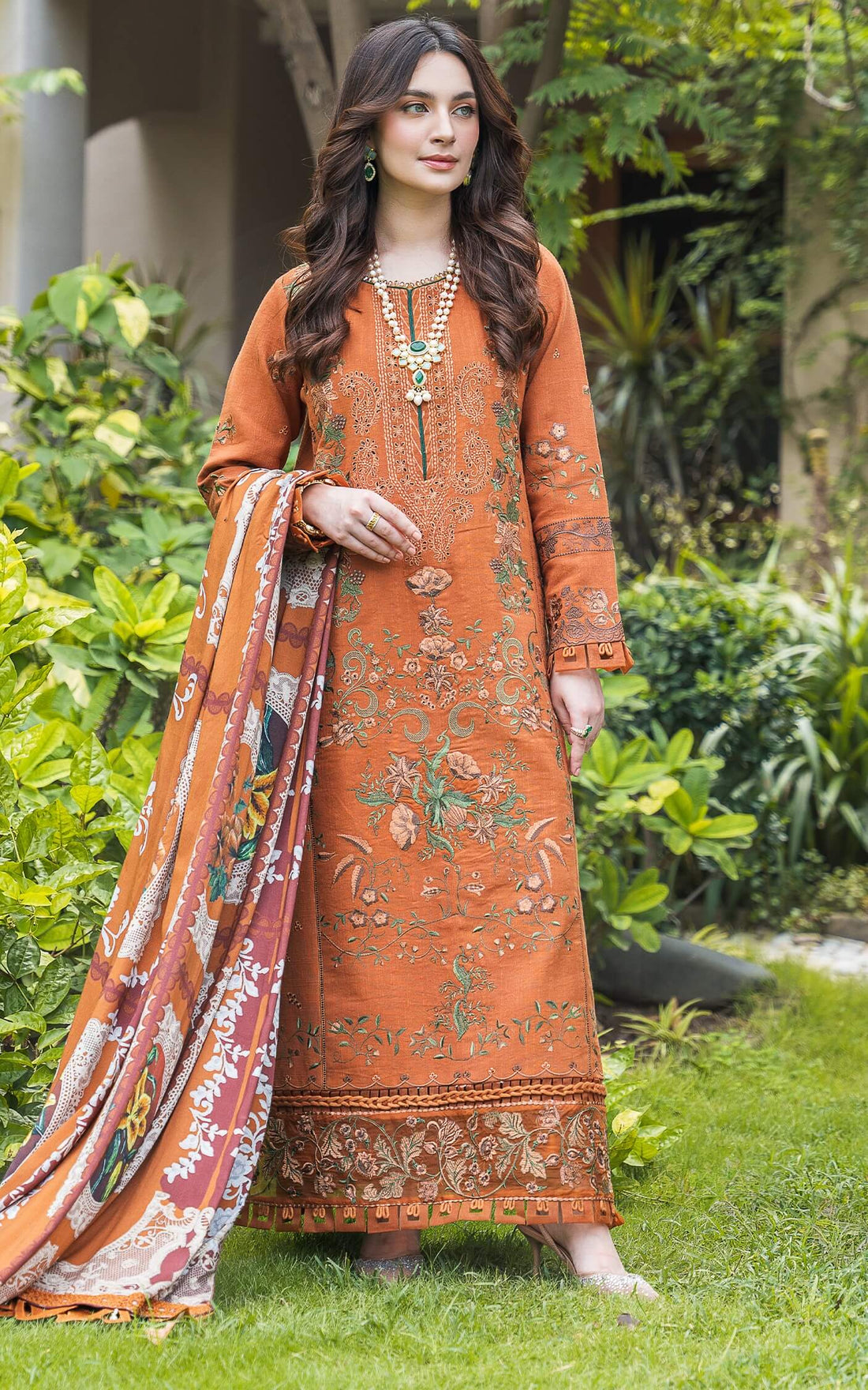 Asifa and Nabeel | Luxury Winter 24 | CARAMEL WL-01 - Official Asifa and Nabeel - Agha Fabrics UK