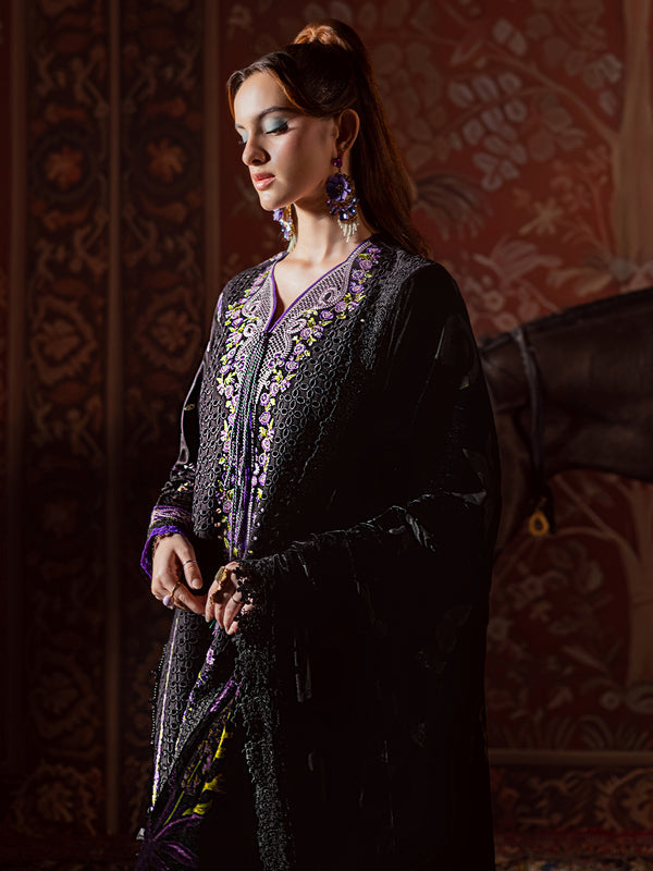 Mahnur | Amelia Luxury Winter 25 | CK-001 Kotrai - Official Mahnur - Agha Fabrics UK