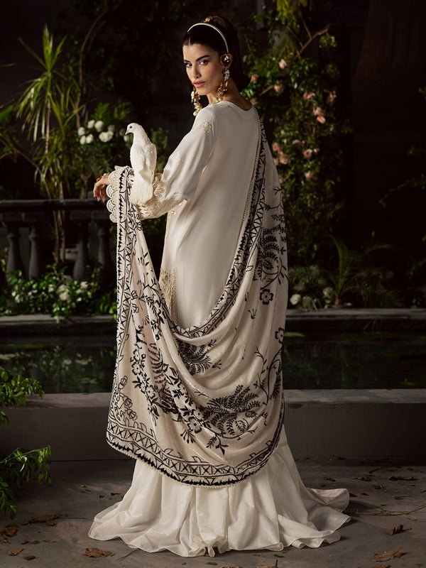 Mahnur | Amelia Luxury Winter 25 | CK-003 Kotrai - Official Mahnur - Agha Fabrics UK