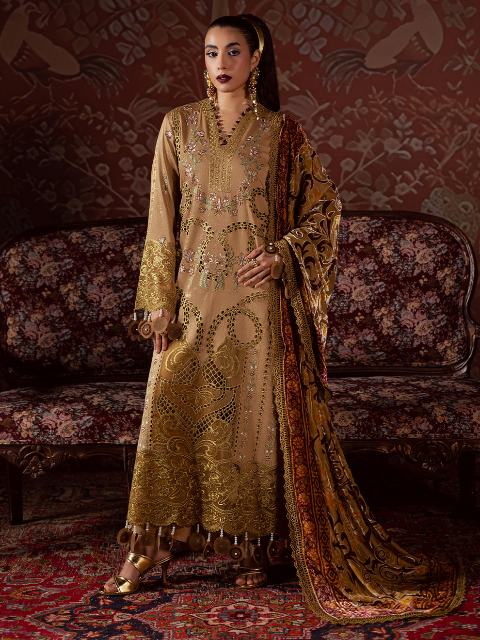 Mahnur | Amelia Luxury Winter 25 | CK-006 Kotrai - Official Mahnur - Agha Fabrics UK