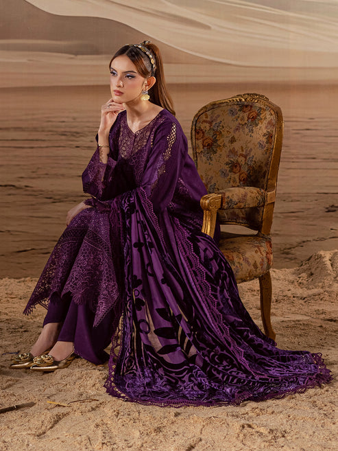 Mahnur | Amelia Luxury Winter 25 | CK-010 Kotrai - Official Mahnur - Agha Fabrics UK