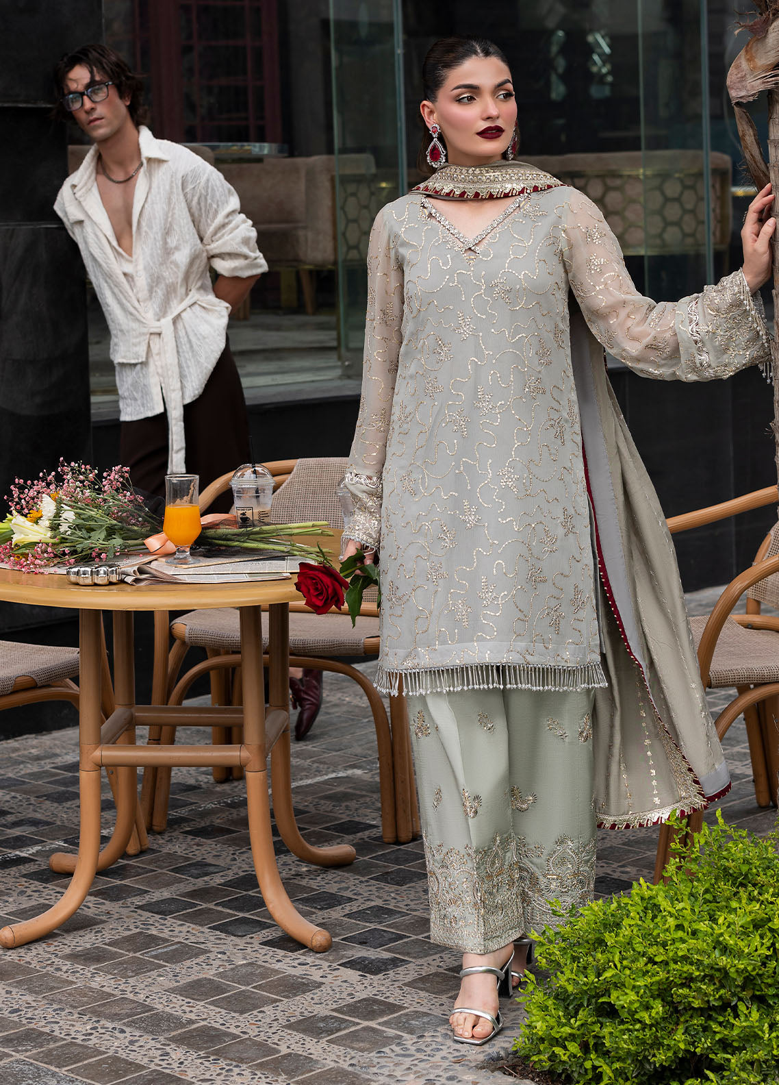 Sahane | At First Glance | CT 25007 Dew