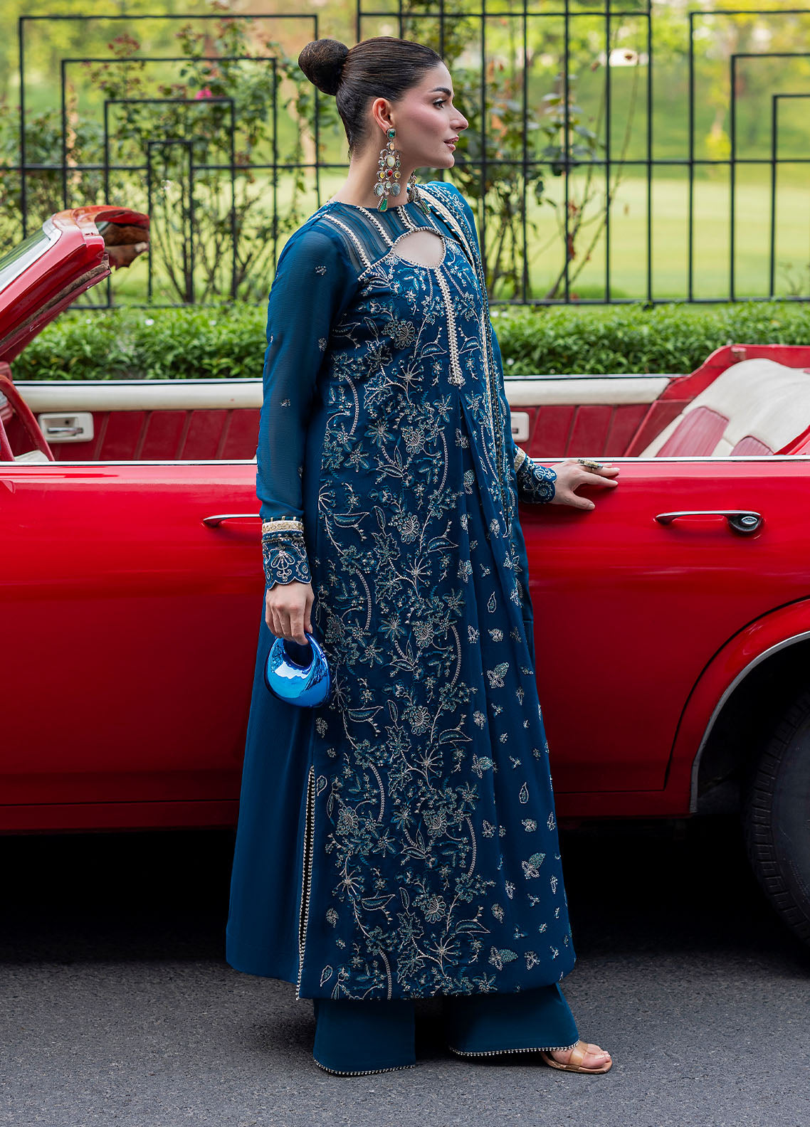 Sahane | At First Glance | CT 25008 Breeze