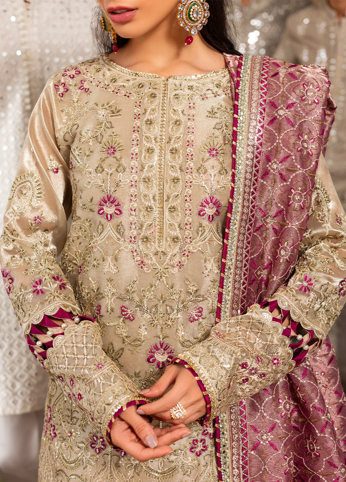 Sahane | Haye Dil Wedding Formals | CT 29005 Gold Love