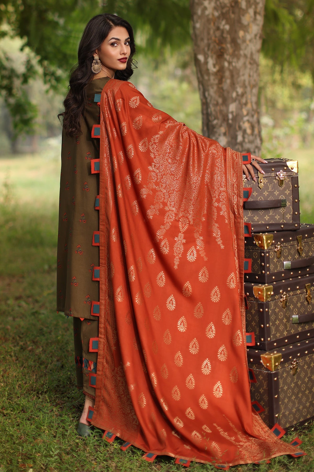 Charizma | Signature C Print | SPW4-03