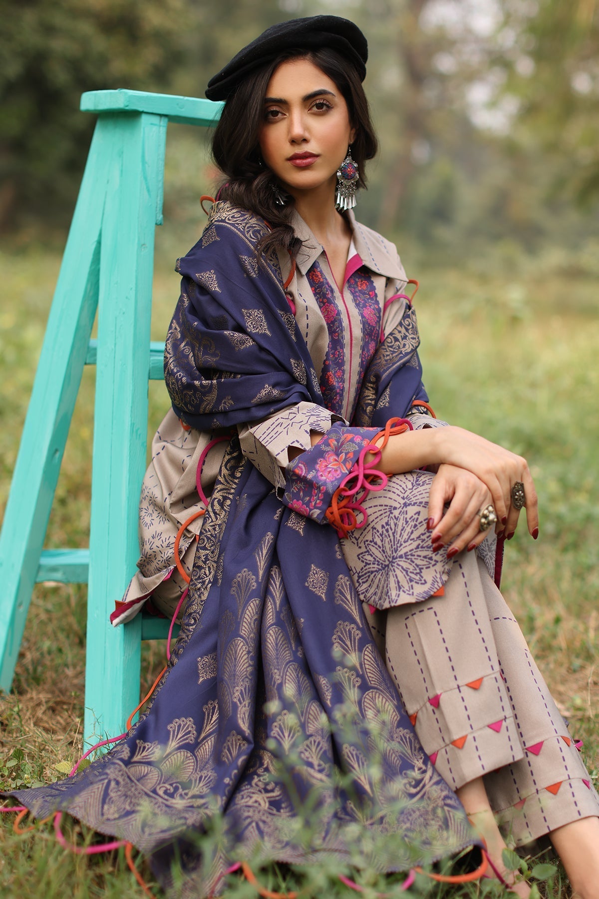 Charizma | Signature C Print | SPW4-06