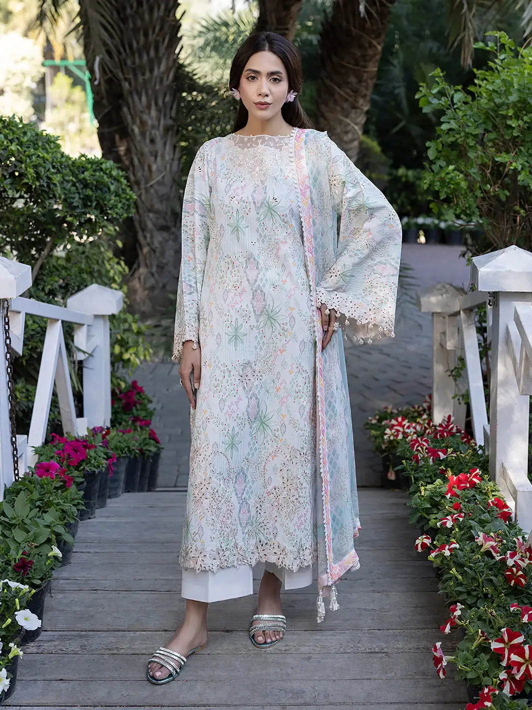 Izel | Oh Spring Lawn 25 | CLEO - Official Izel - Agha Fabrics UK