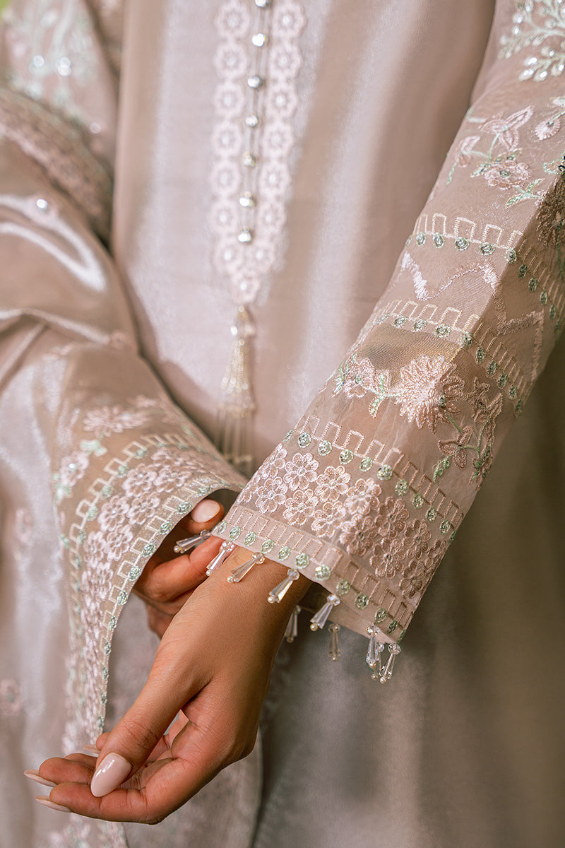 Cross Stitch | Luxe Atelier 24 | ROSE SHELL - Official Cross Stitch - Agha Fabrics UK