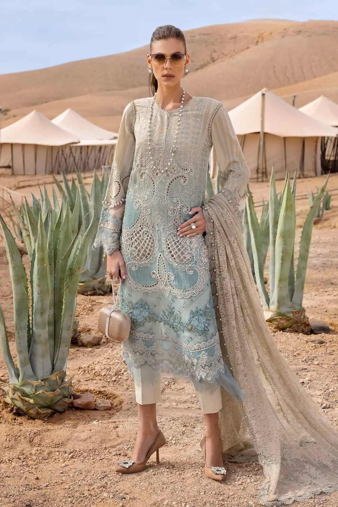 Maria B | Luxury Lawn 25 | D-2515-B - Official Maria B - Agha Fabrics UK