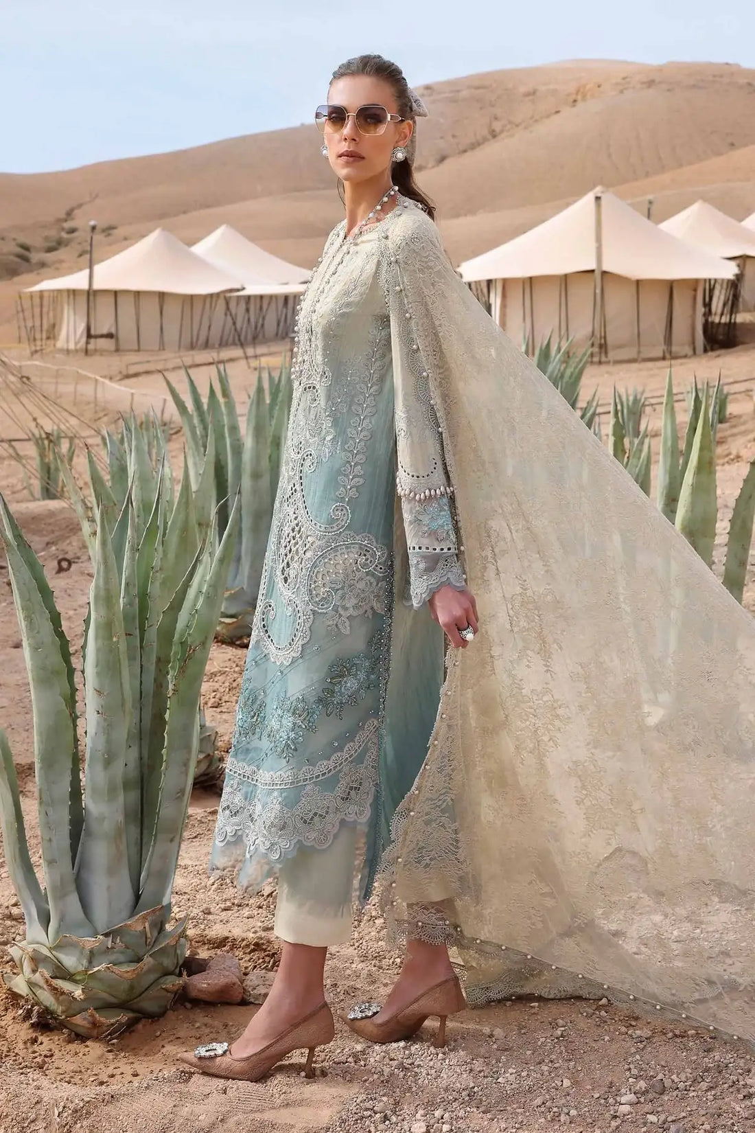 Maria B | Luxury Lawn 25 | D-2515-B - Official Maria B - Agha Fabrics UK