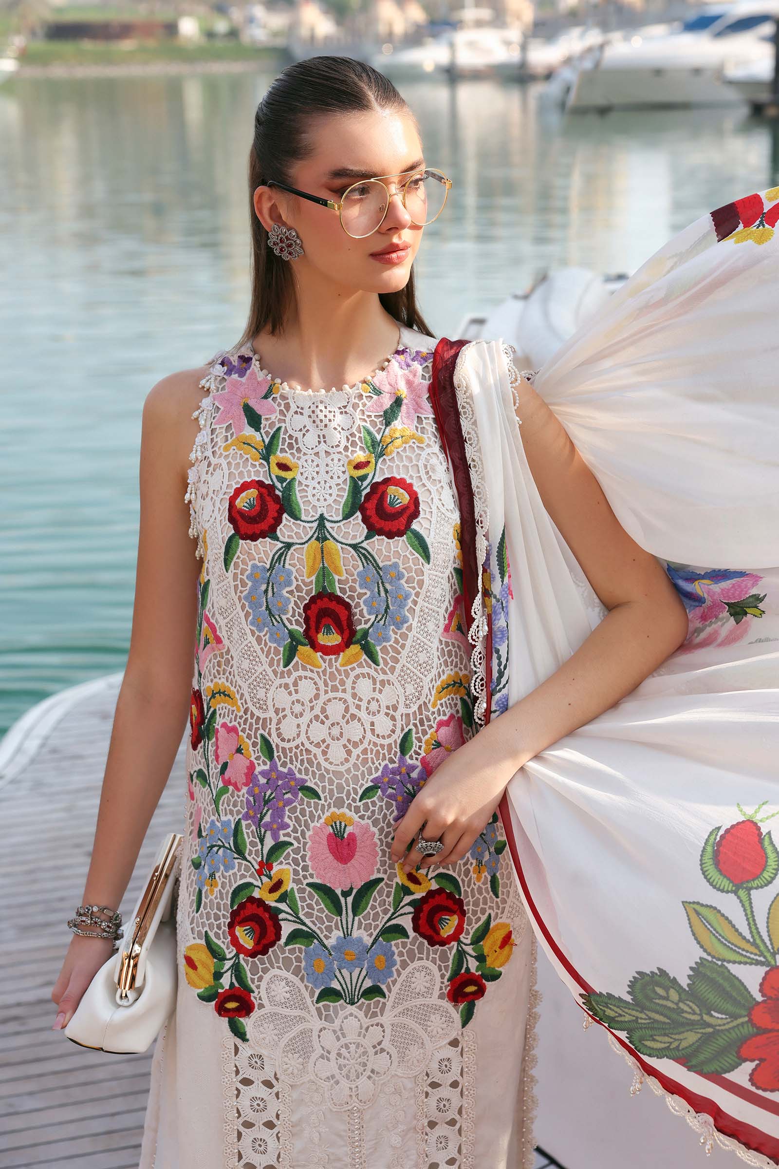 Maria B | Lawn 26 | D-2610-A