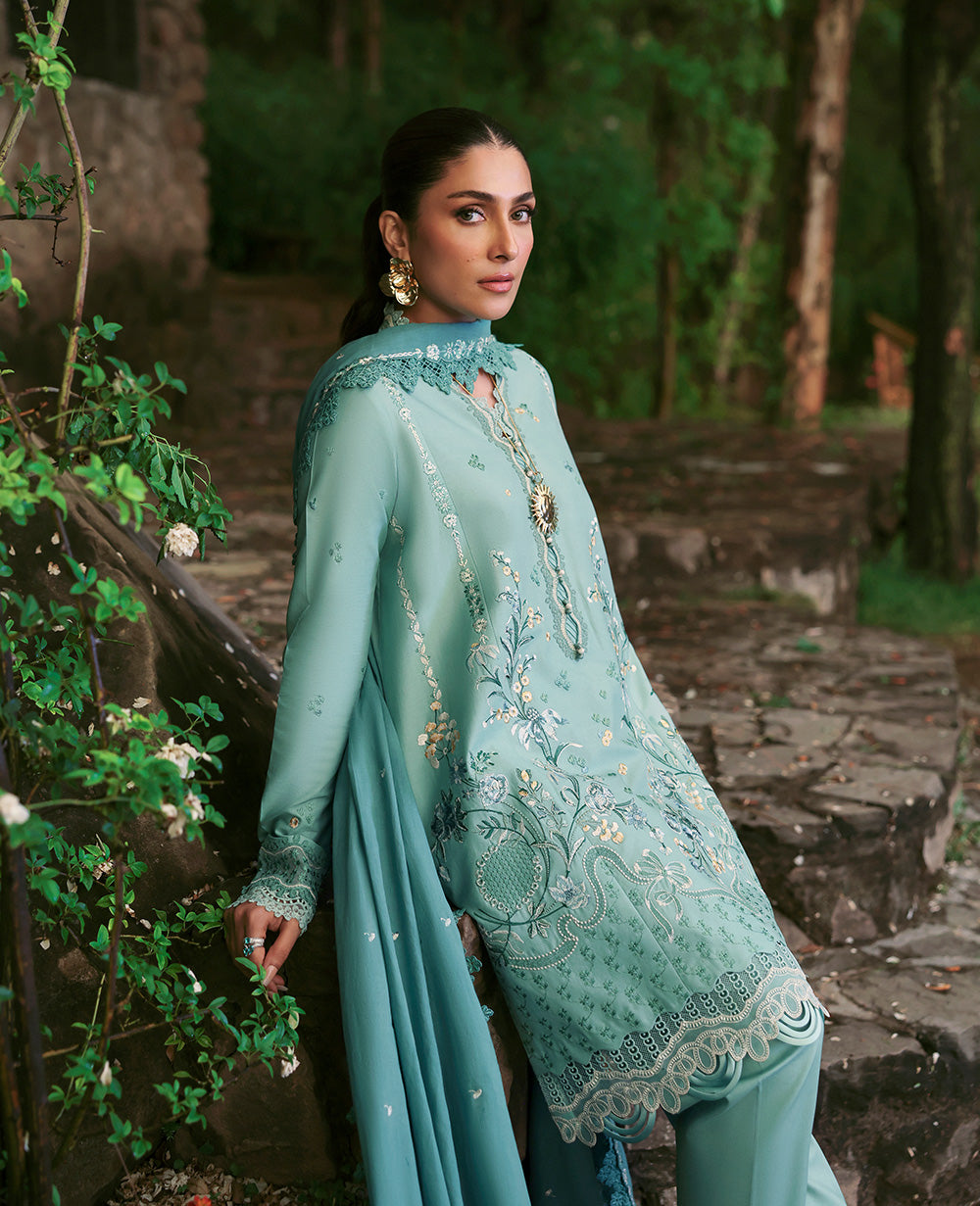 Republic Womenswear | Talia Luxury Lawn 25 | D5-A - Kaeliya