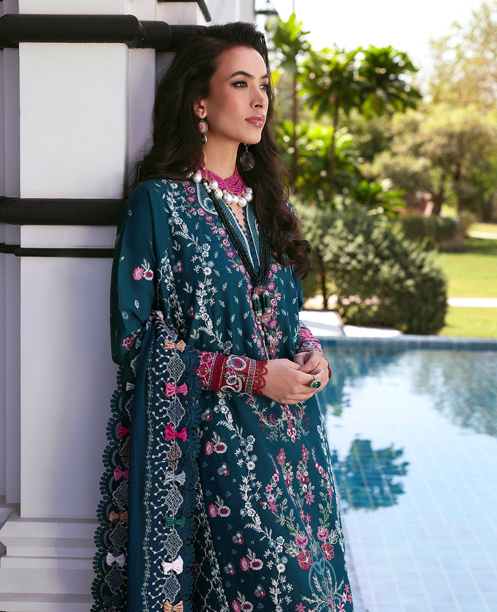 Republic Womenswear | Kalani Eid Luxury Lawn 25 | D6-B - Talia