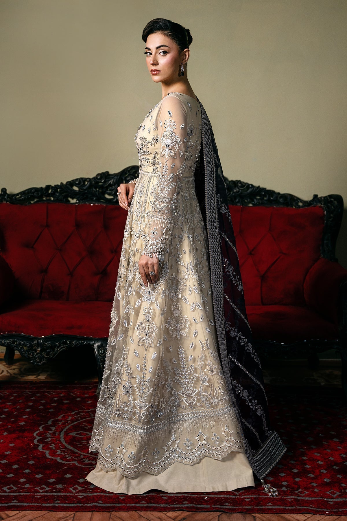 Mina Kashif | Kahani Formals | Araish