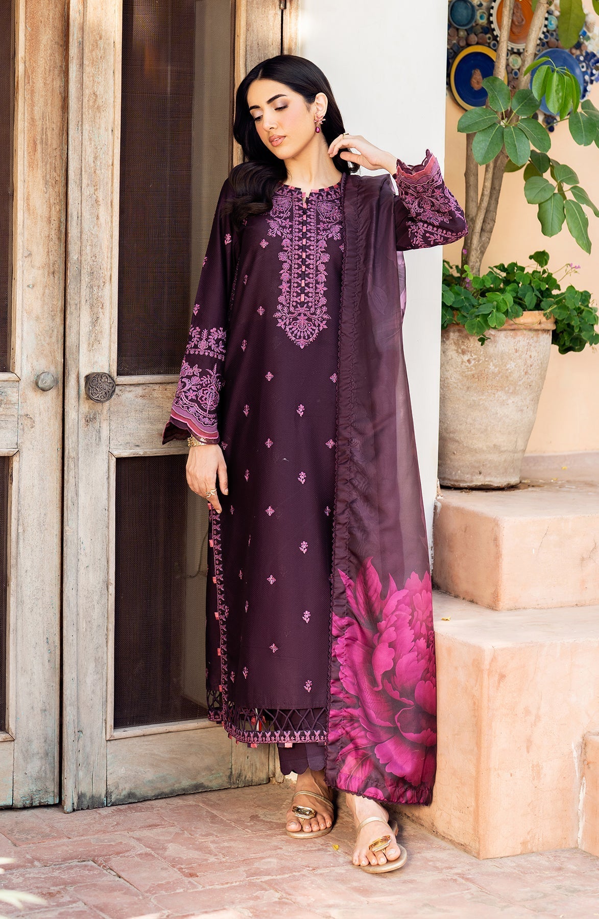Zarif | Nura Textured Lawn 25 | FAHA