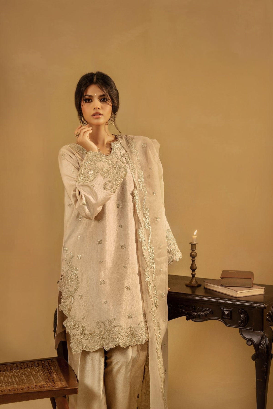 Enzo | Celia Formals | Naira