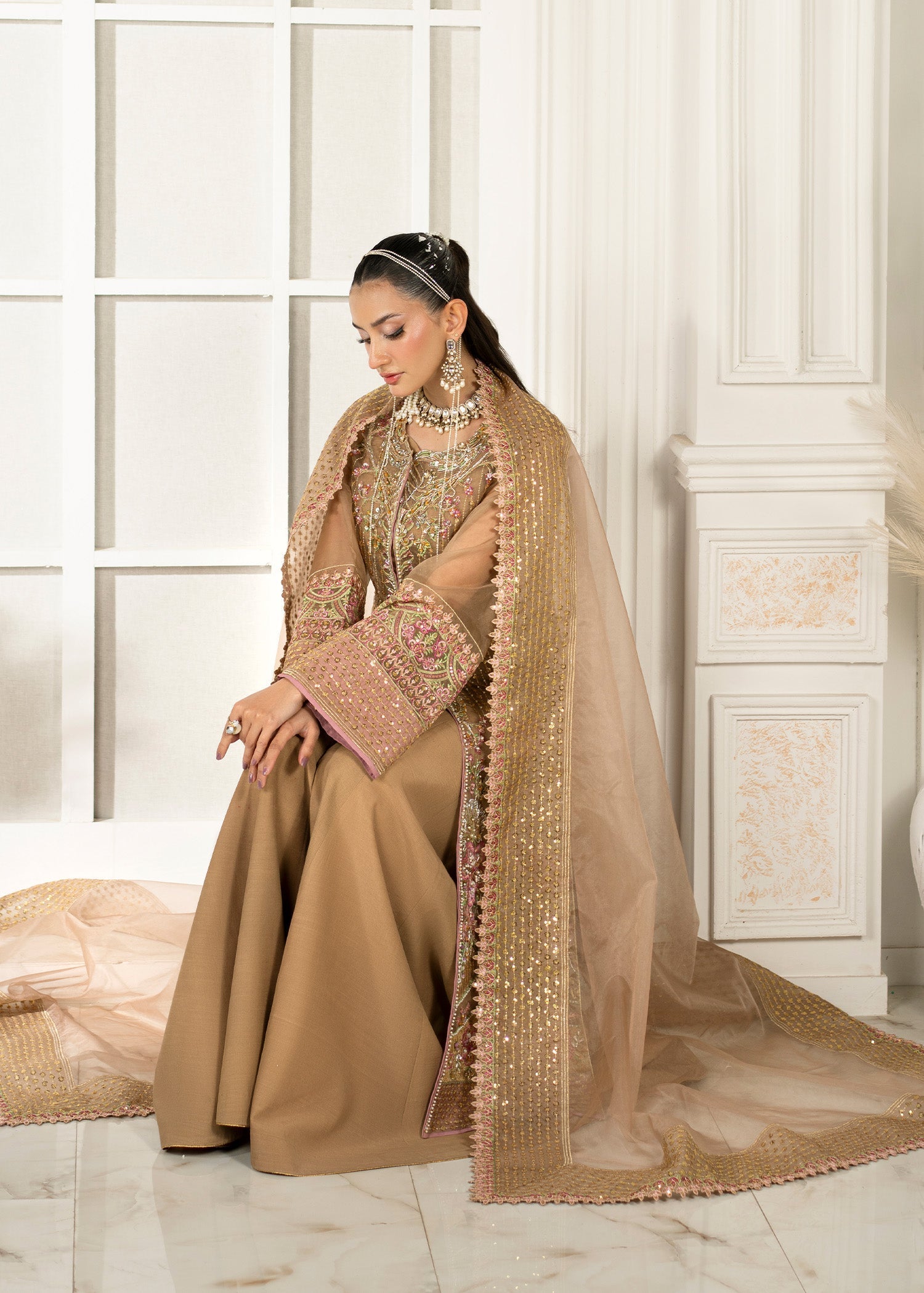 Jamnii | The Aura | Irina