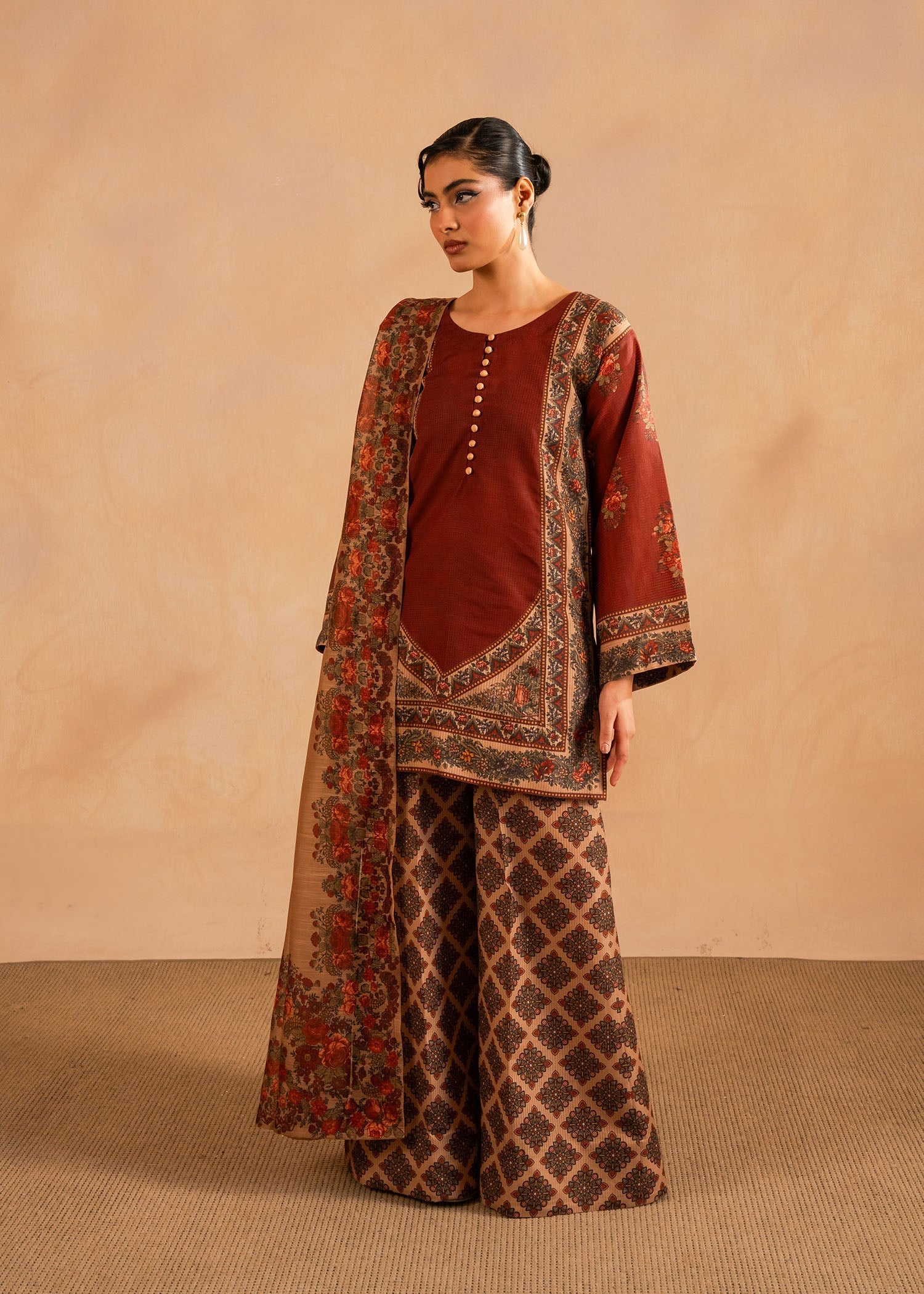 Maria Osama Khan | Retro Lawn 25 | Berra - Official Maria Osama Khan - Agha Fabrics UK