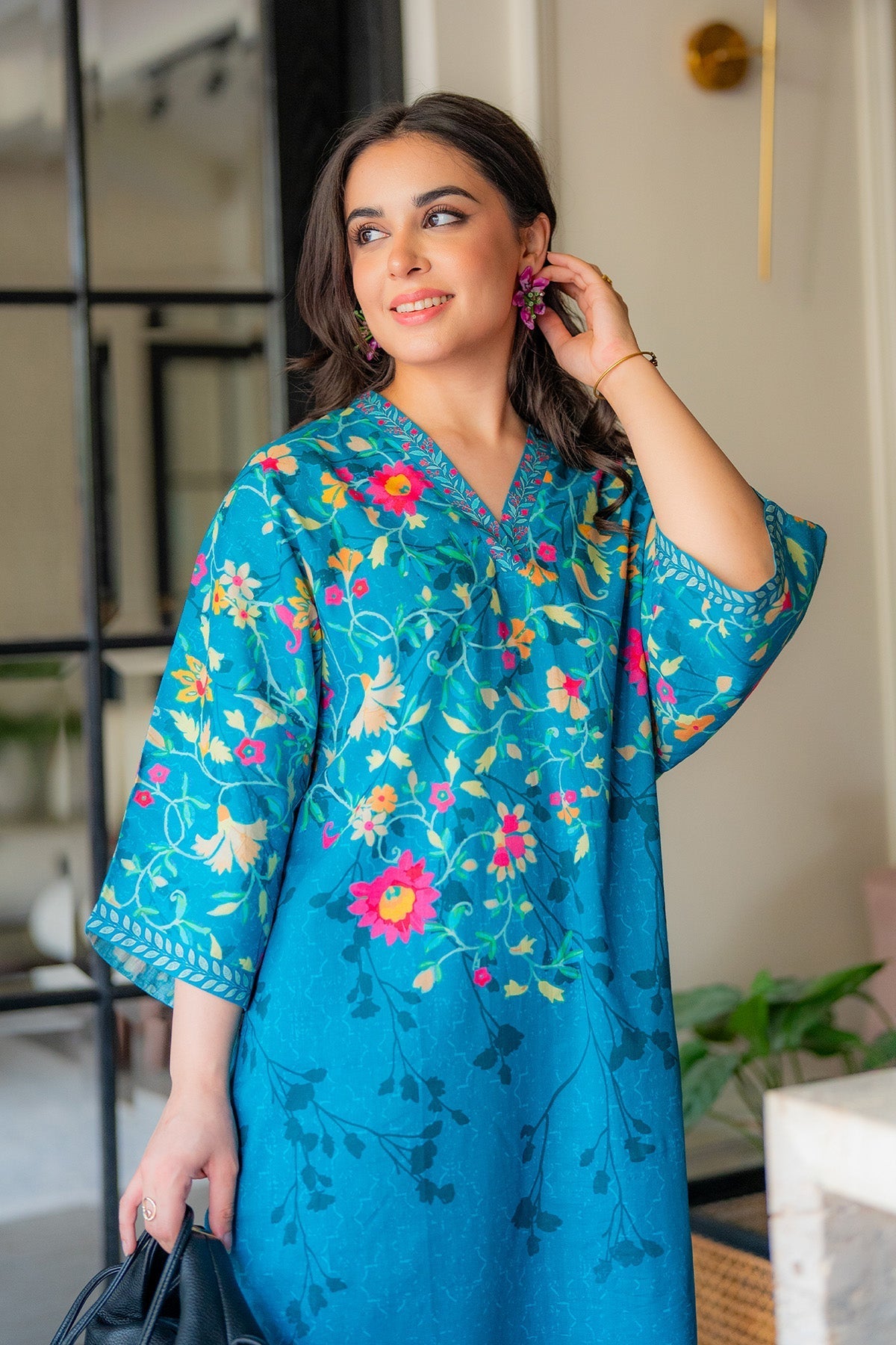 Sahar | Selene Vol 2 | Floral splash