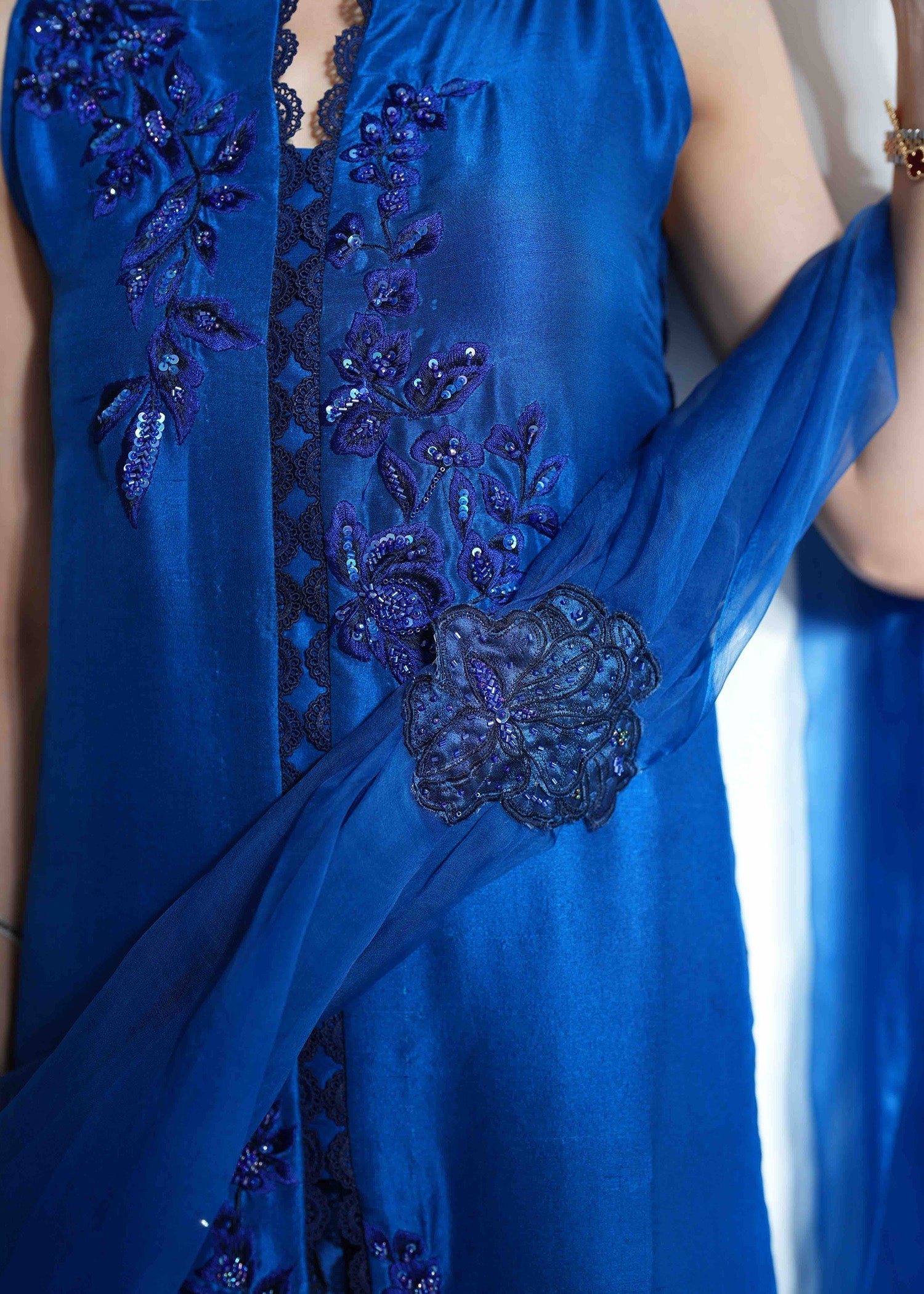 Umsha | Soiree De Rose | Celestial Veil