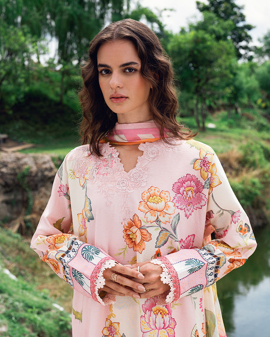 Roheenaz | Garden Veal Printed Lawn 25 | Wildflower fluff