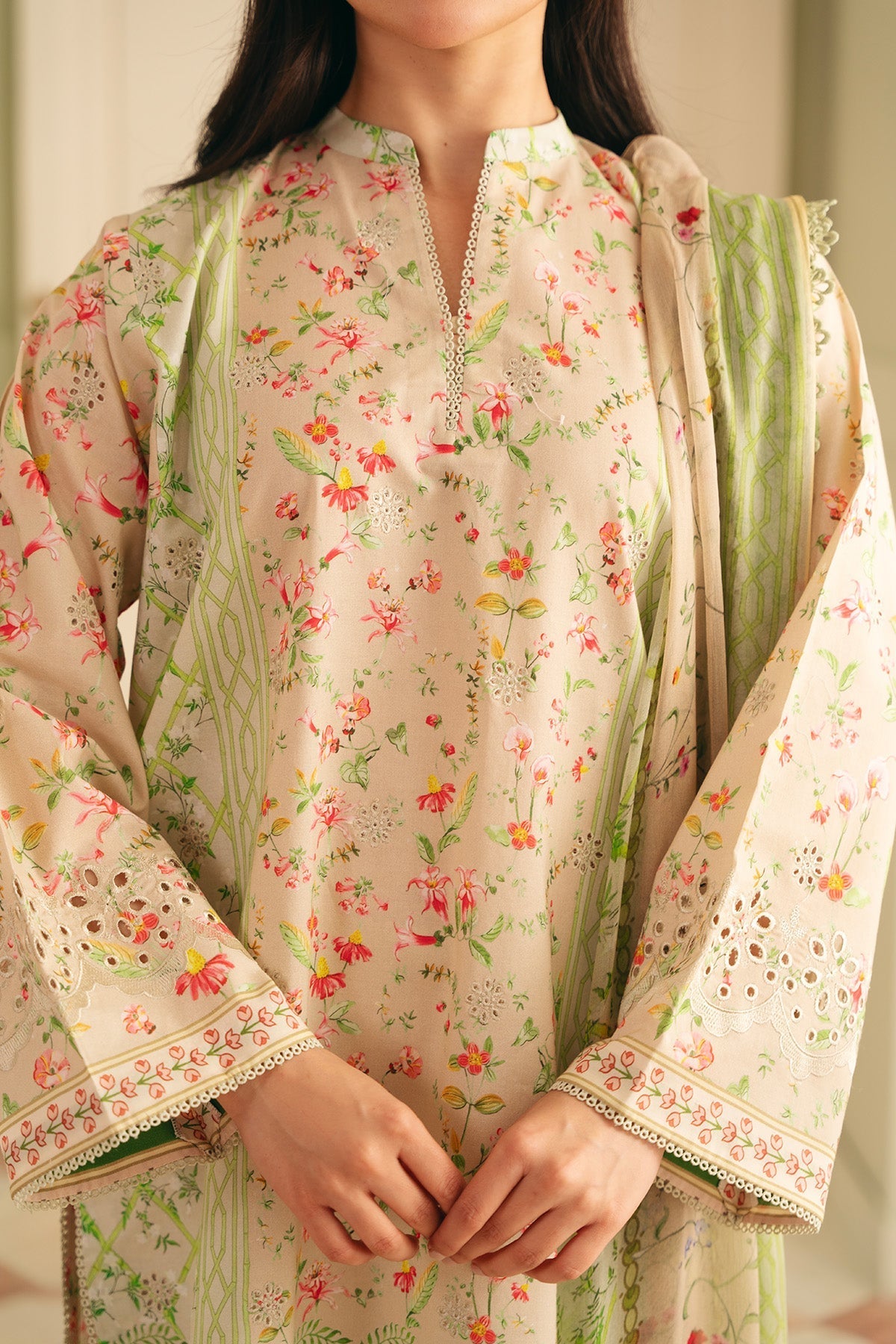 Sahar | Festive Edit | Trailing Peonies