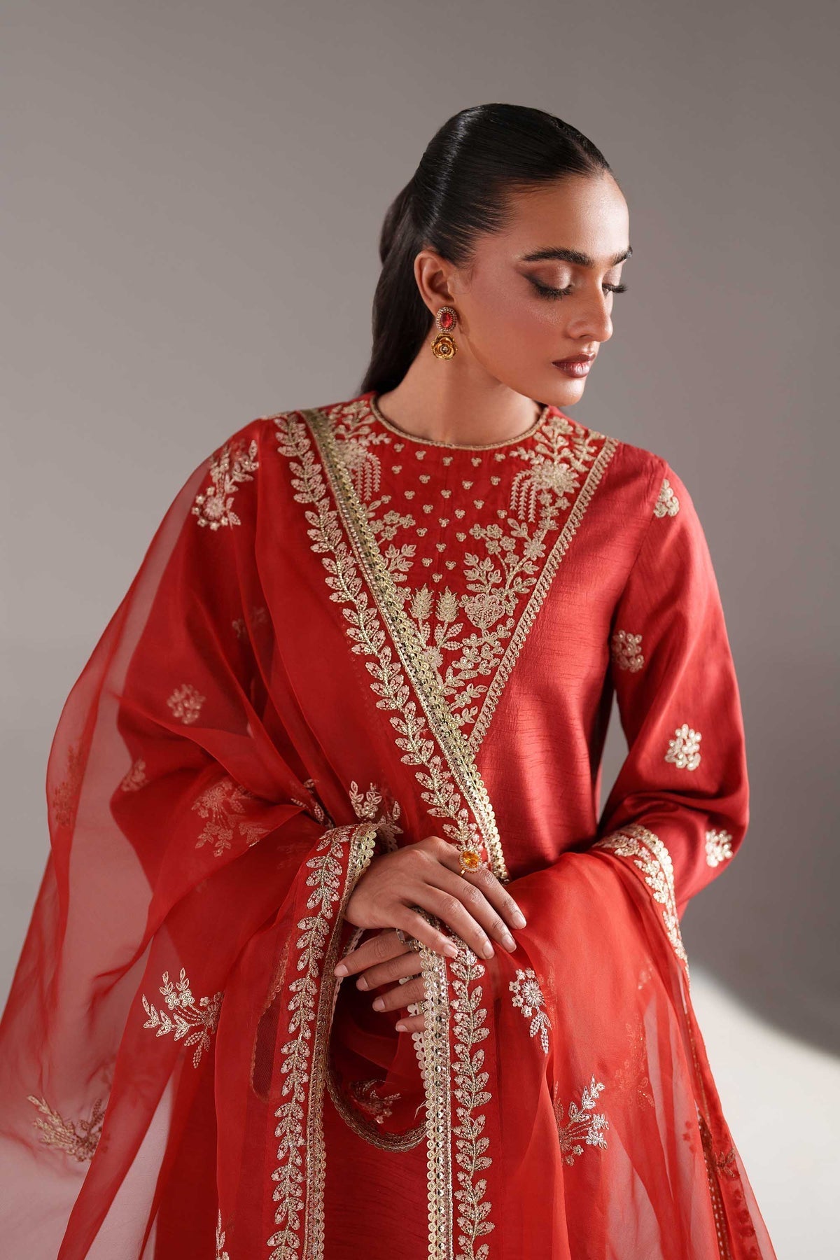 Akbar Aslam | Formal Pret | Laleh