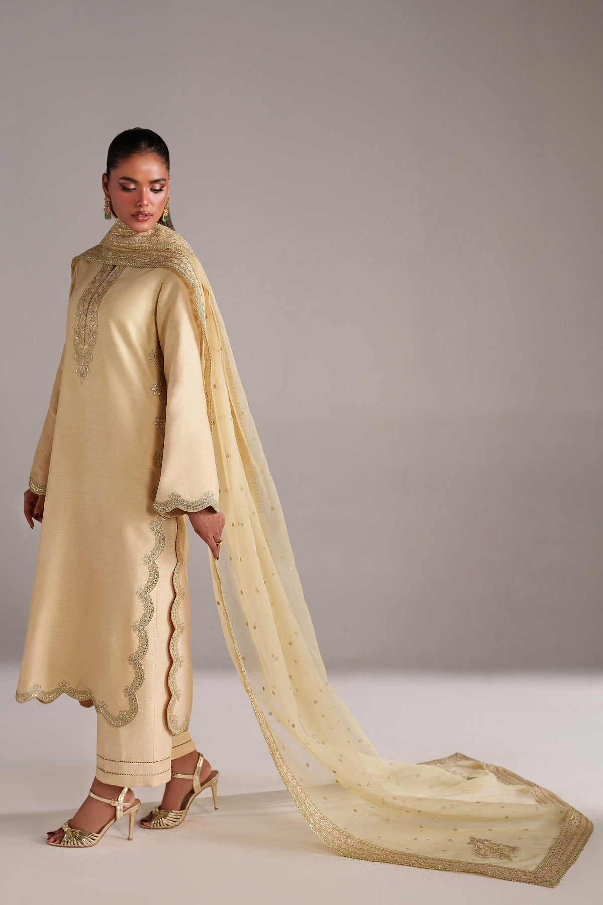 Akbar Aslam | Formal Pret | Ruhi