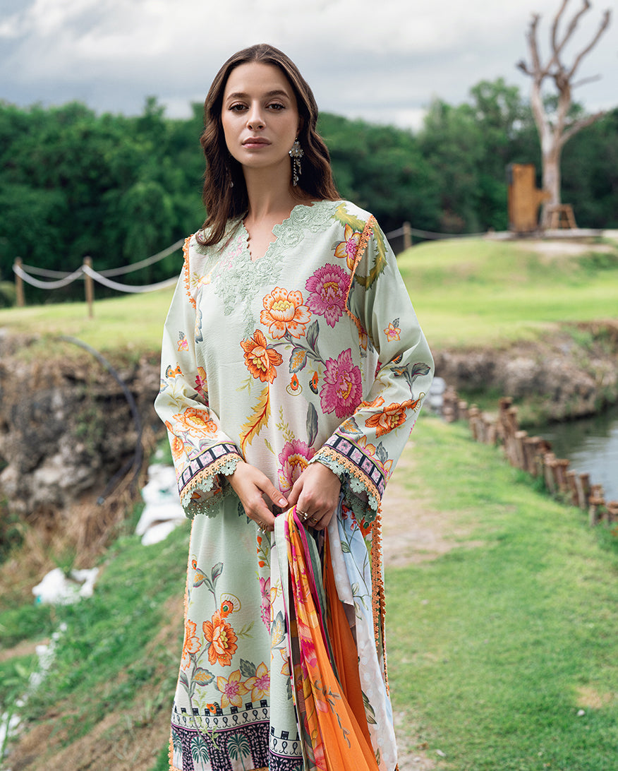 Roheenaz | Garden Veal Printed Lawn 25 | Crimson Whisper