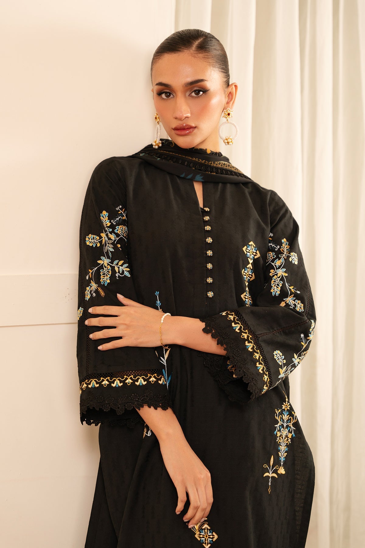 Sahar | Festive Edit | Raven Muse