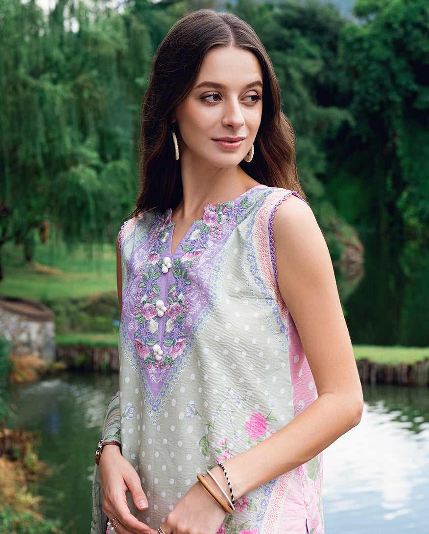 Roheenaz | Garden Veal Printed Lawn 25 | Tulip Sugar