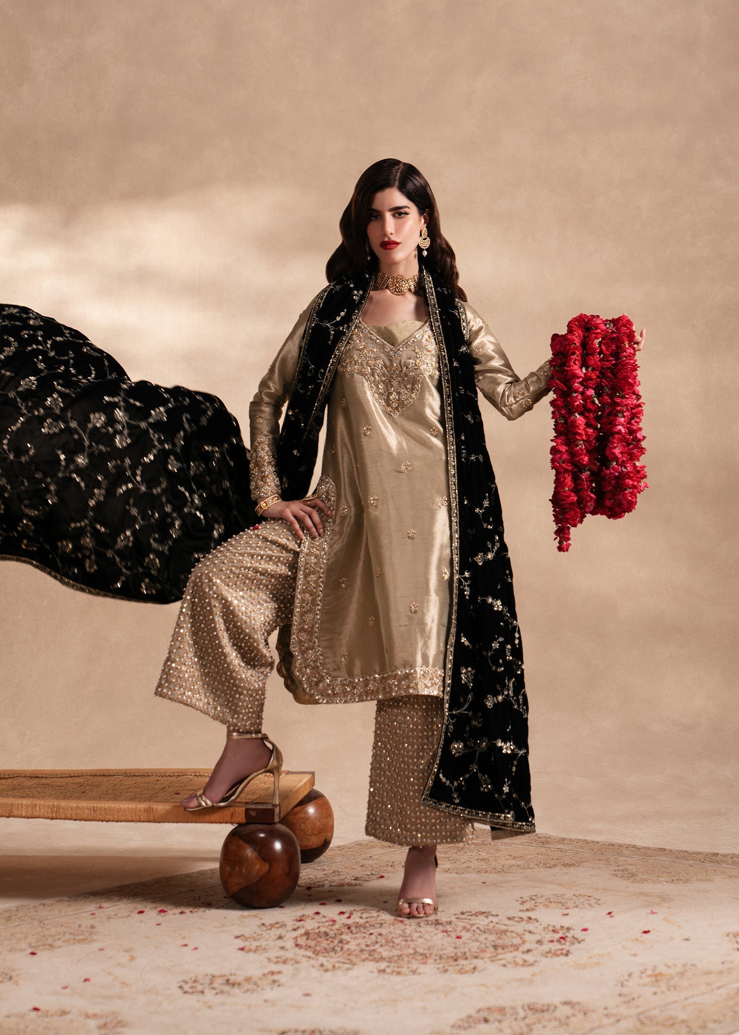 Sadaf Fawad Khan | Nafees Formals 25 | Nuhaz