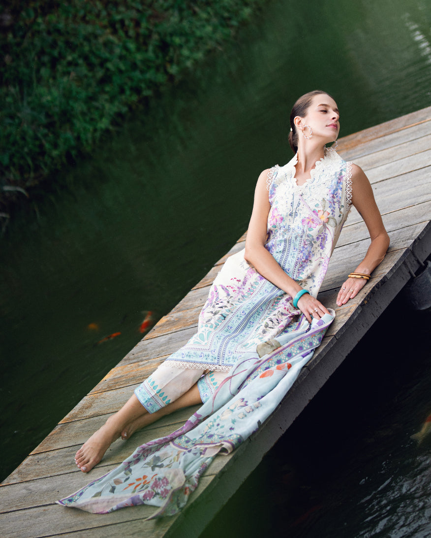 Roheenaz | Garden Veal Printed Lawn 25 | Bloom Glimmer