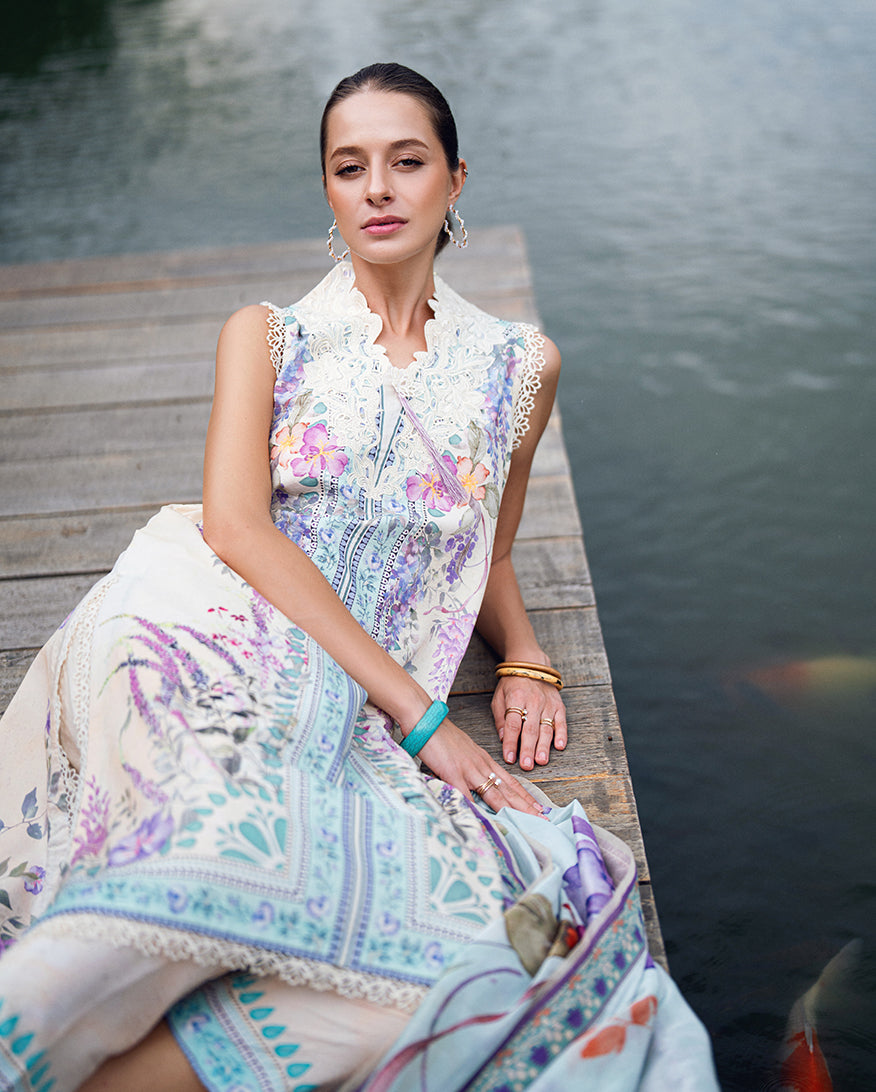 Roheenaz | Garden Veal Printed Lawn 25 | Bloom Glimmer