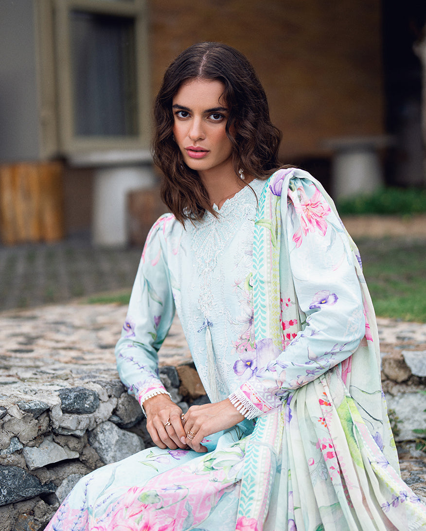 Roheenaz | Garden Veal Printed Lawn 25 | Twilight Fizz