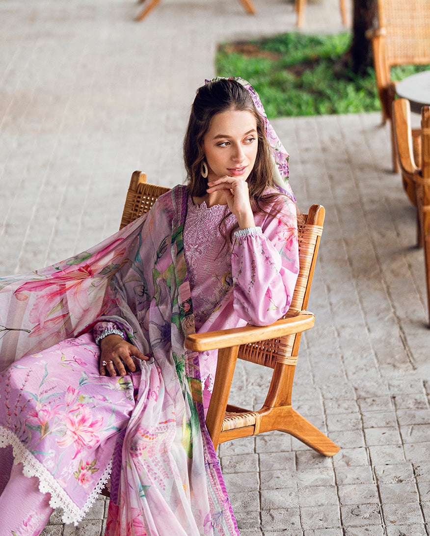 Roheenaz | Garden Veal Printed Lawn 25 | Rosey Daze