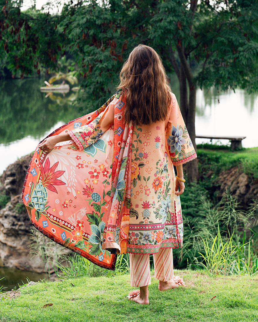 Roheenaz | Garden Veal Printed Lawn 25 | Petal Glaze