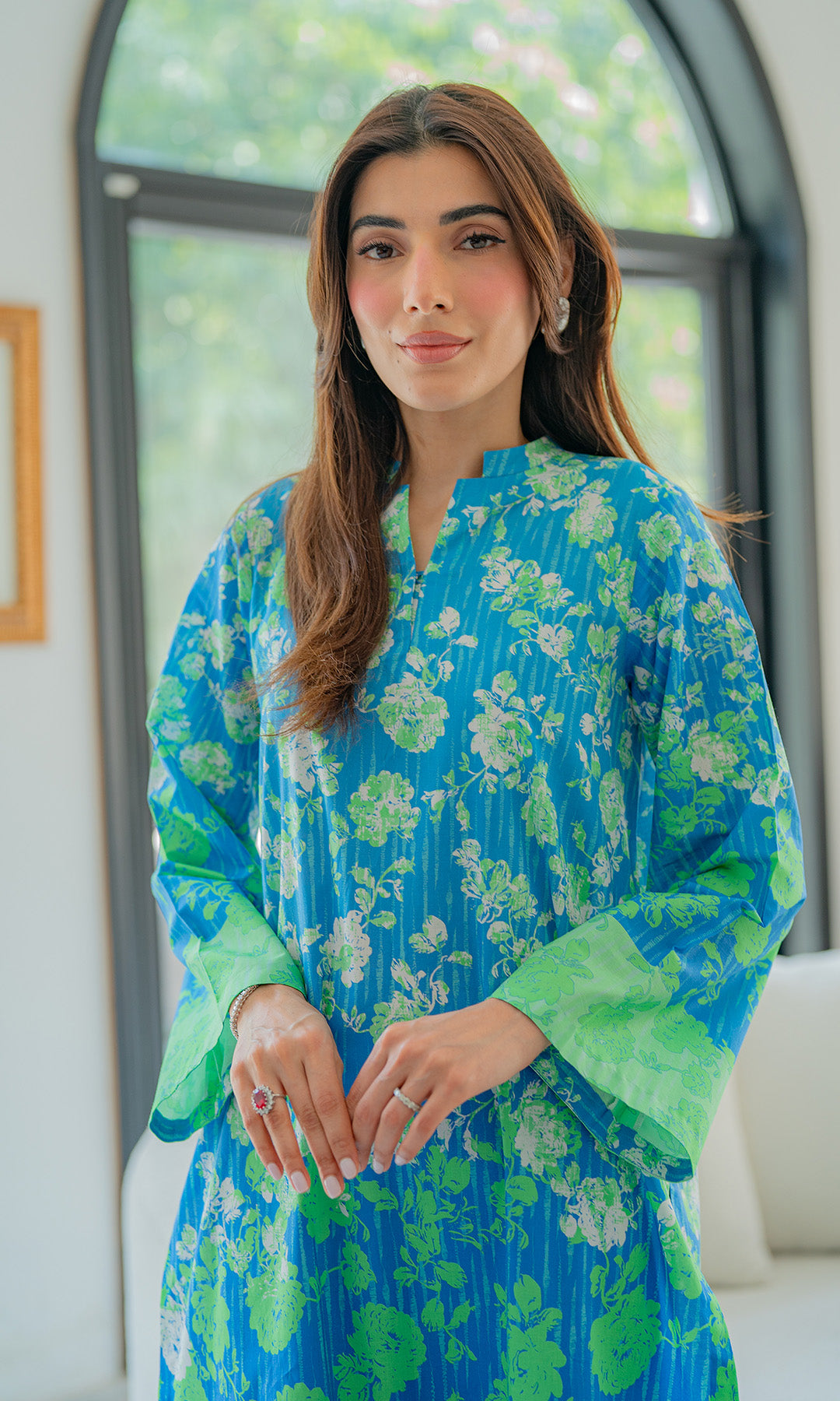 Sahar | Selene Vol 2 | Electric Bloom