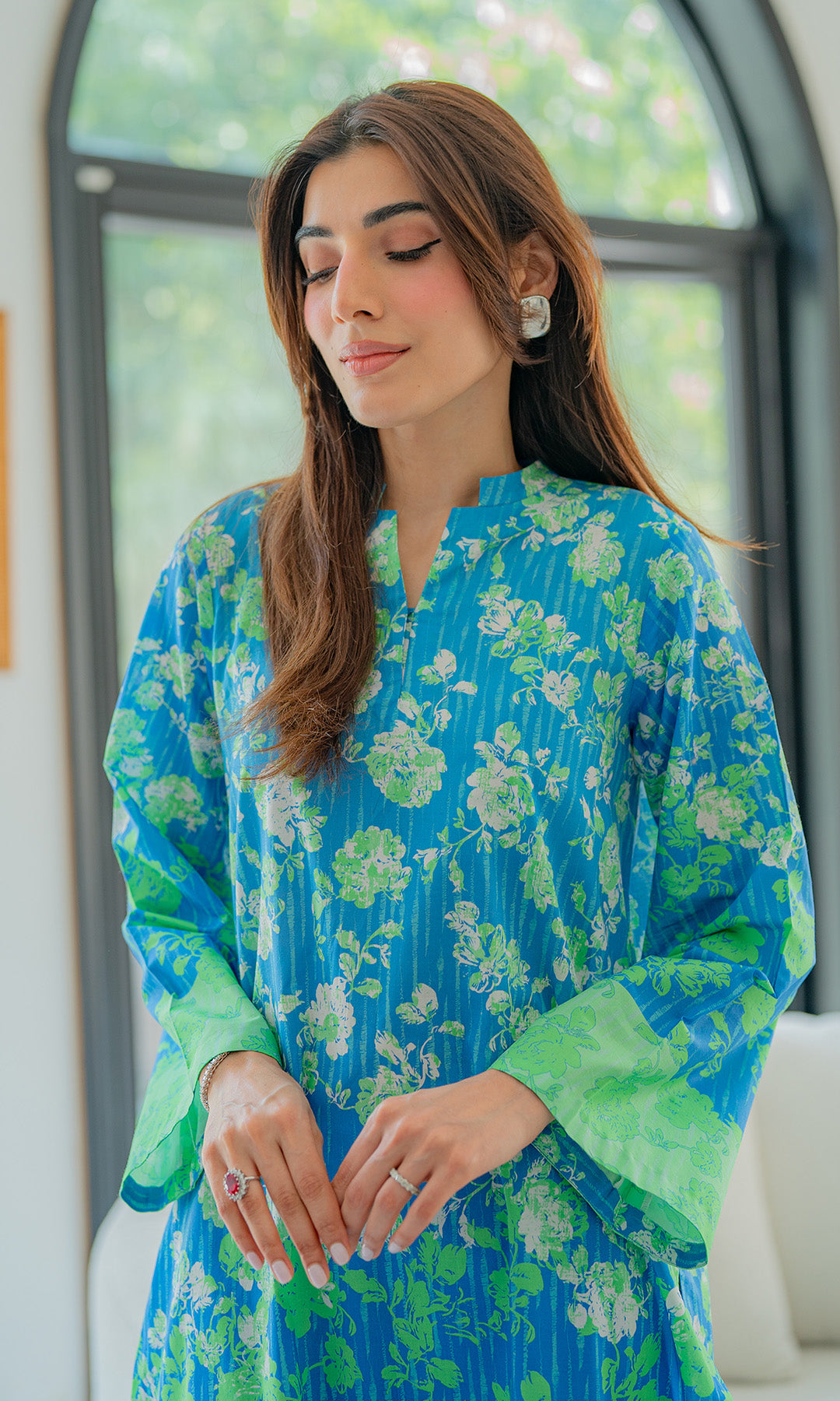 Sahar | Selene Vol 2 | Electric Bloom