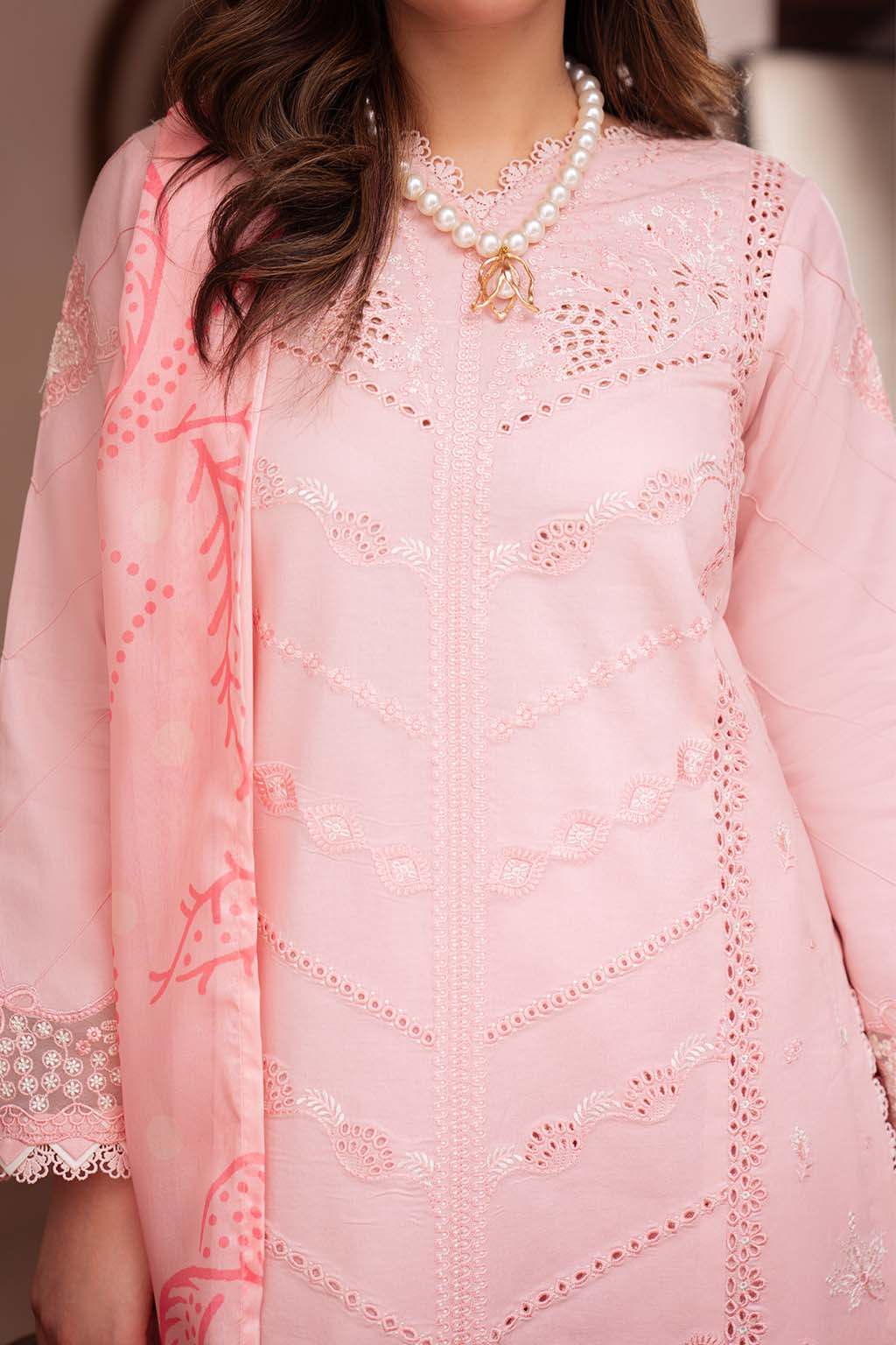 Neeshay | Symphony Luxury Lawn | GLINT