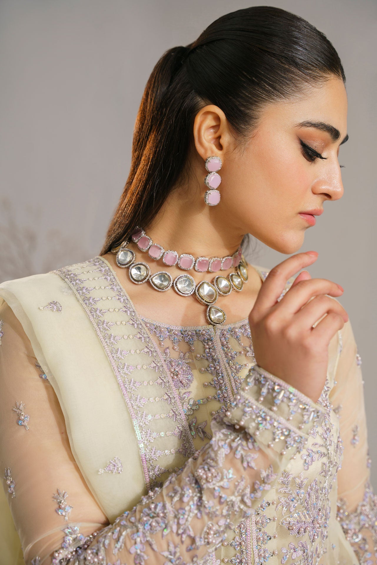 Akbar Aslam | Formals | Gulbadan