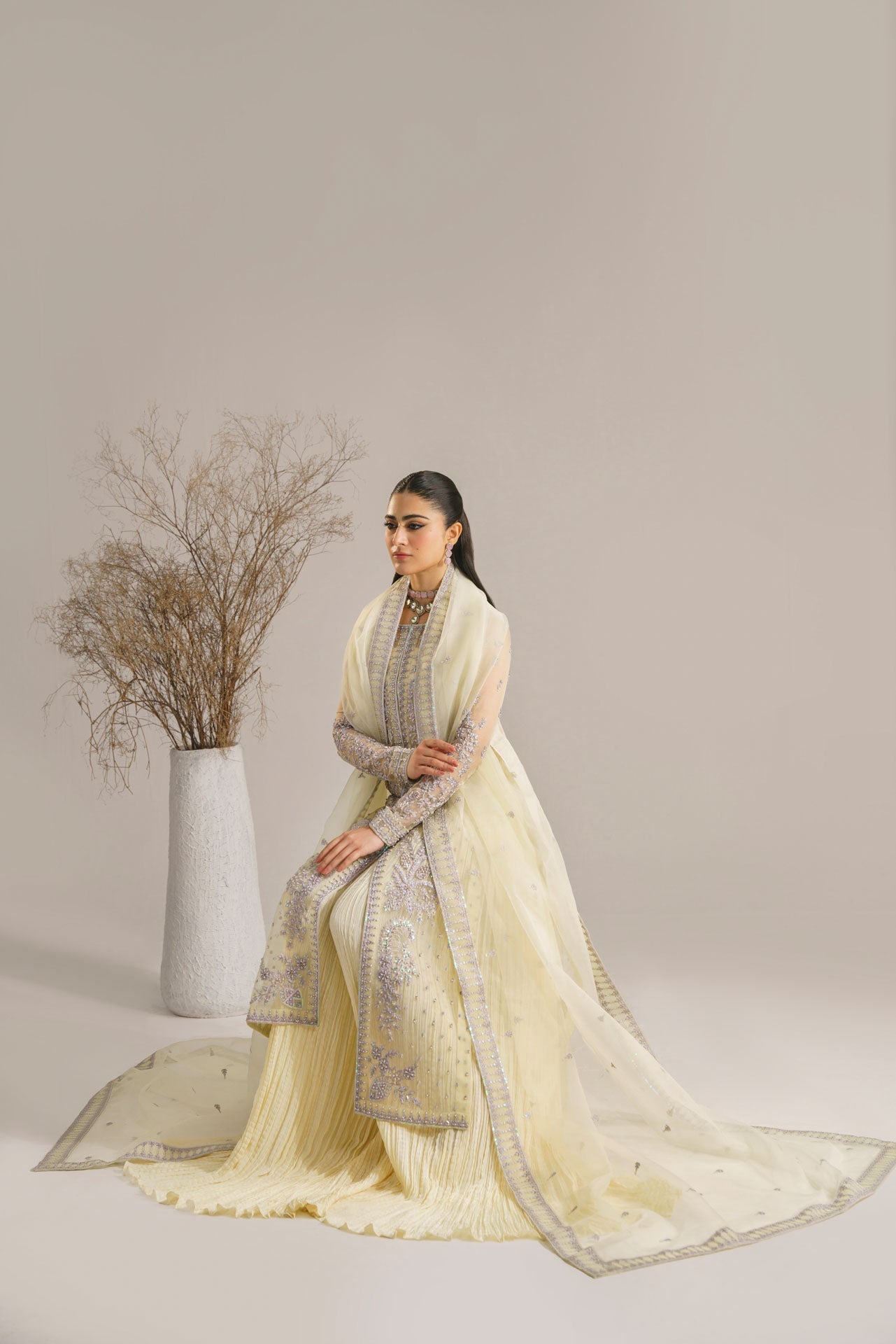 Akbar Aslam | Formals | Gulbadan
