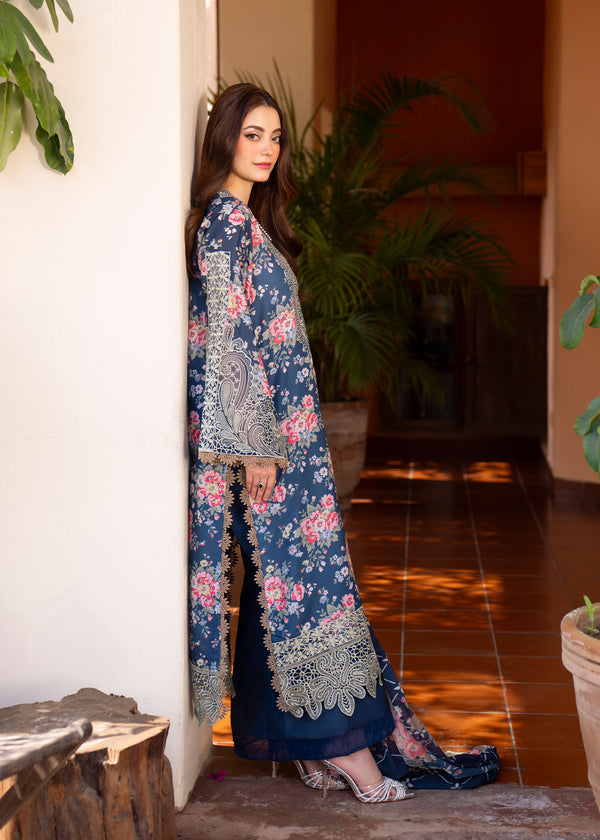 Myeesha | Lamhay Luxury Lawn 25 | Zohra