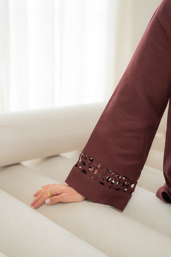 Sahar | Pre Essential Emb Edit | Cherry Noir