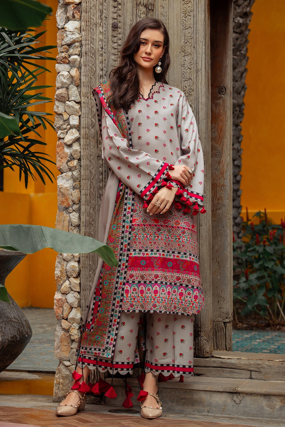 Charizma | C Prints Winter 25 | 3-PC Unstitched Printed Linen Collection CPW5-01 - Official Charizma - Agha Fabrics UK