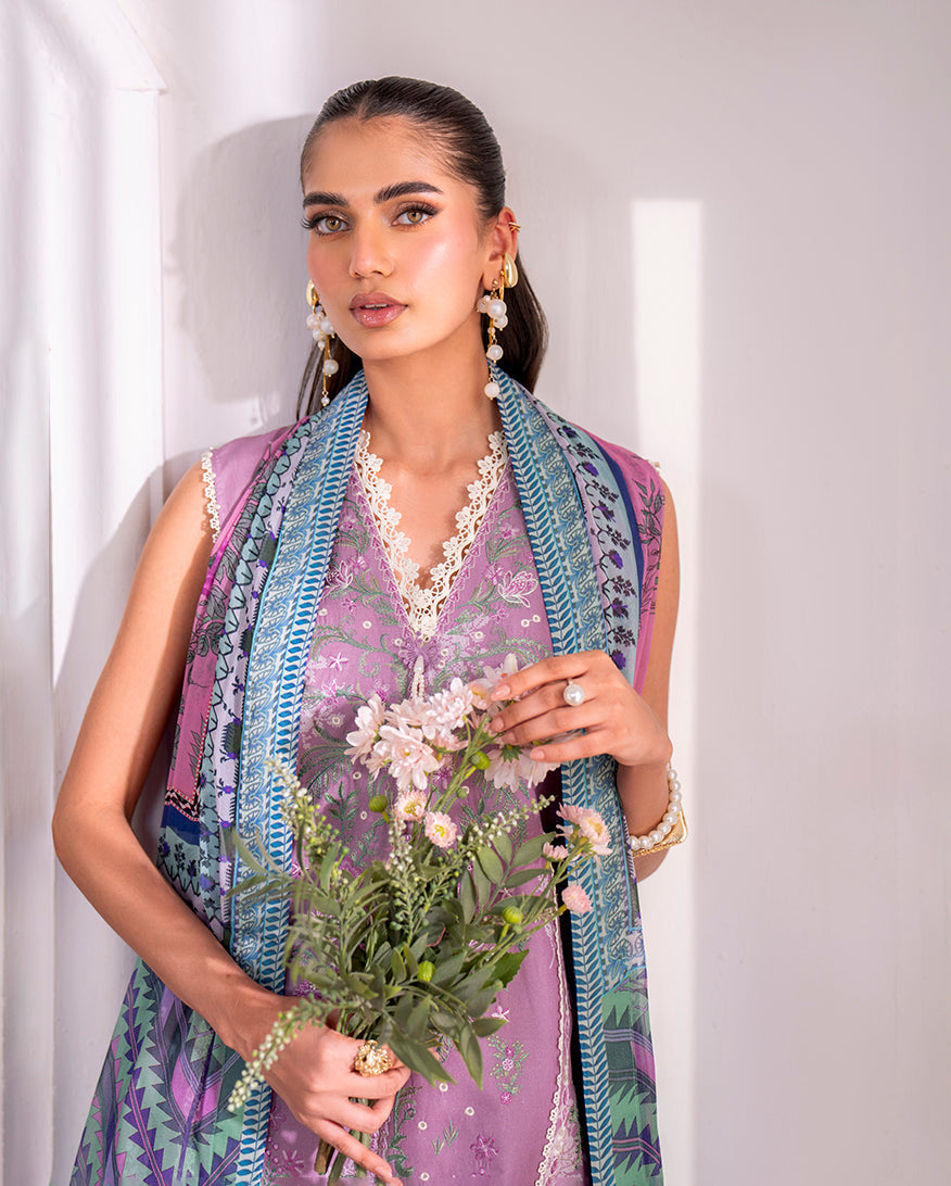 Roheenaz | Aezel Embroidered Cambric | Laila