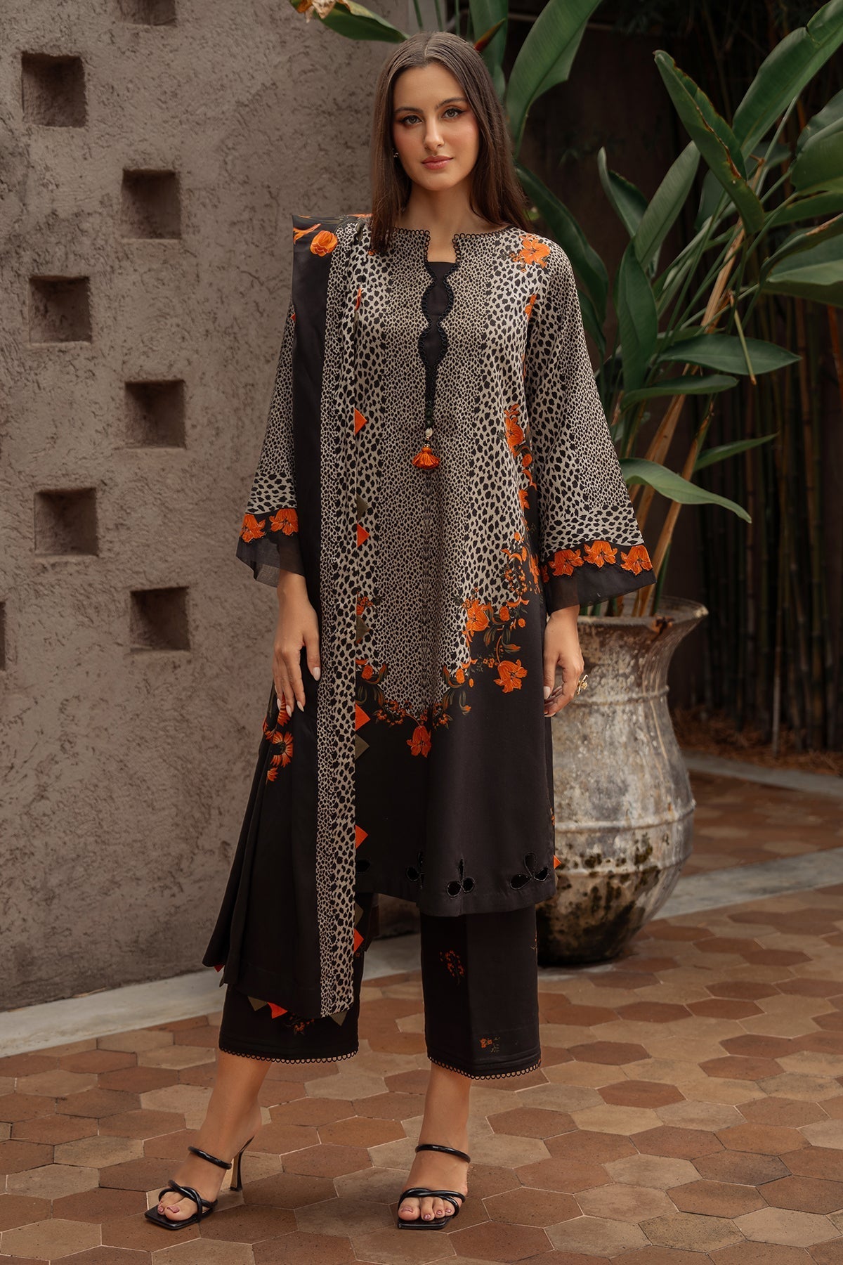 Charizma | C Prints Winter 25 | 3-PC Unstitched Printed Linen Collection CPW5-08 - Official Charizma - Agha Fabrics UK